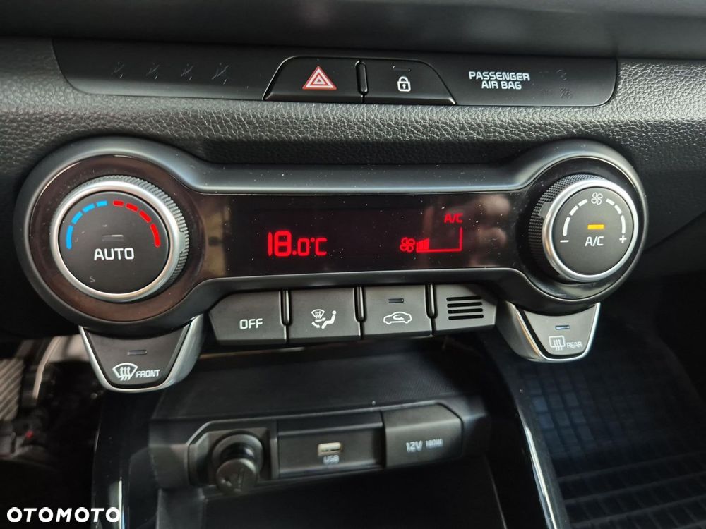 Kia Rio 1.0 T-GDI L - 23