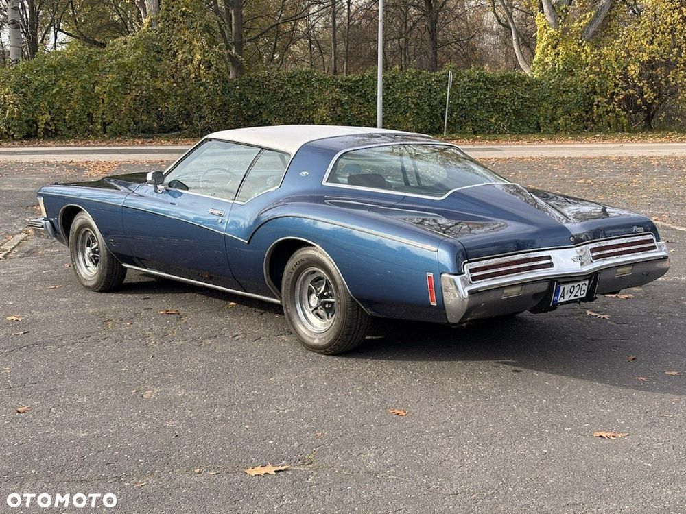Buick Riviera - 7