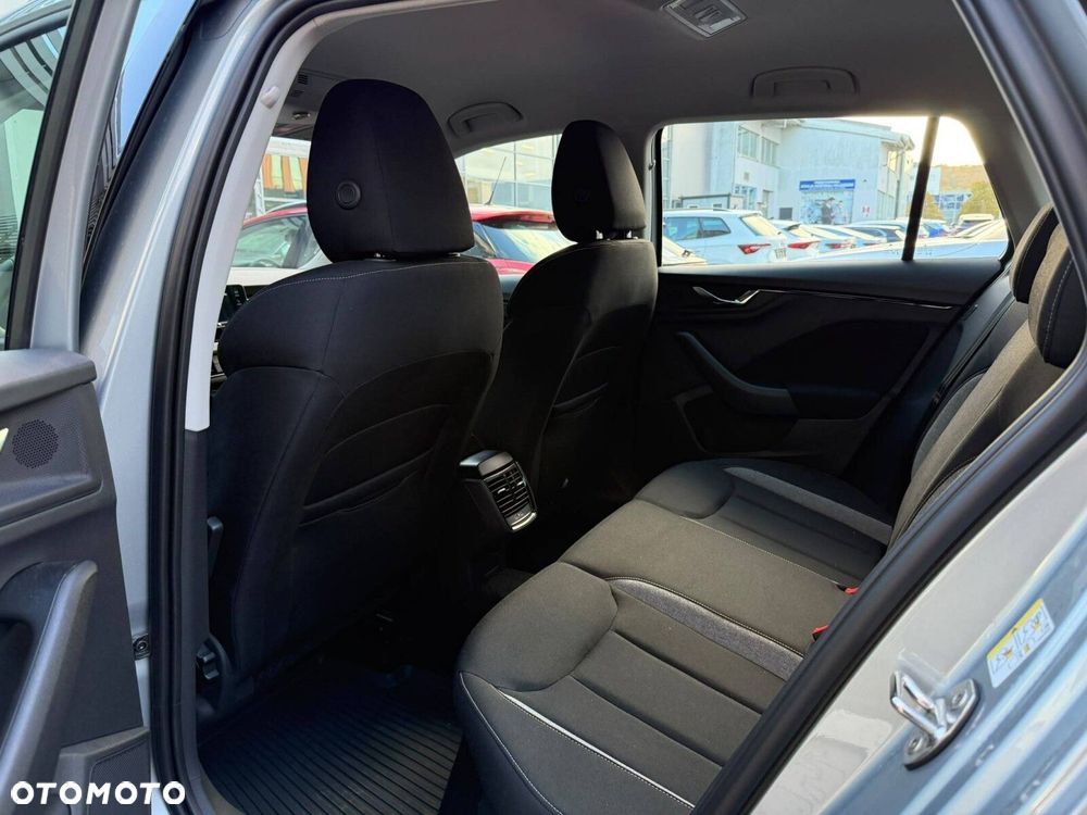 Skoda Kamiq 1.5 TSI Selection DSG - 11