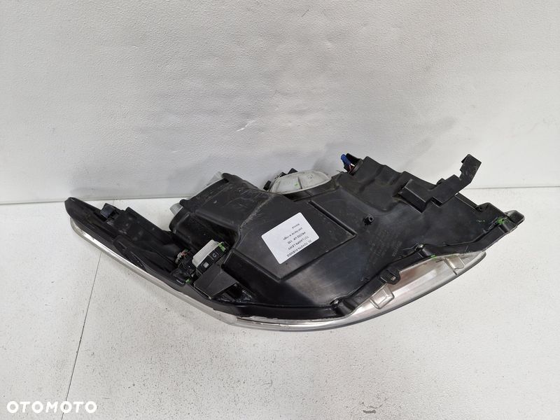 toyota avensis t27 lampa lewy przód lewa przednia reflektor uk - 10