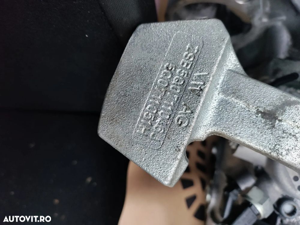 Cutie de viteze manuala 1.6 TDI 6 TREPTE(start-stop) VW TOURAN an 2018 - 6