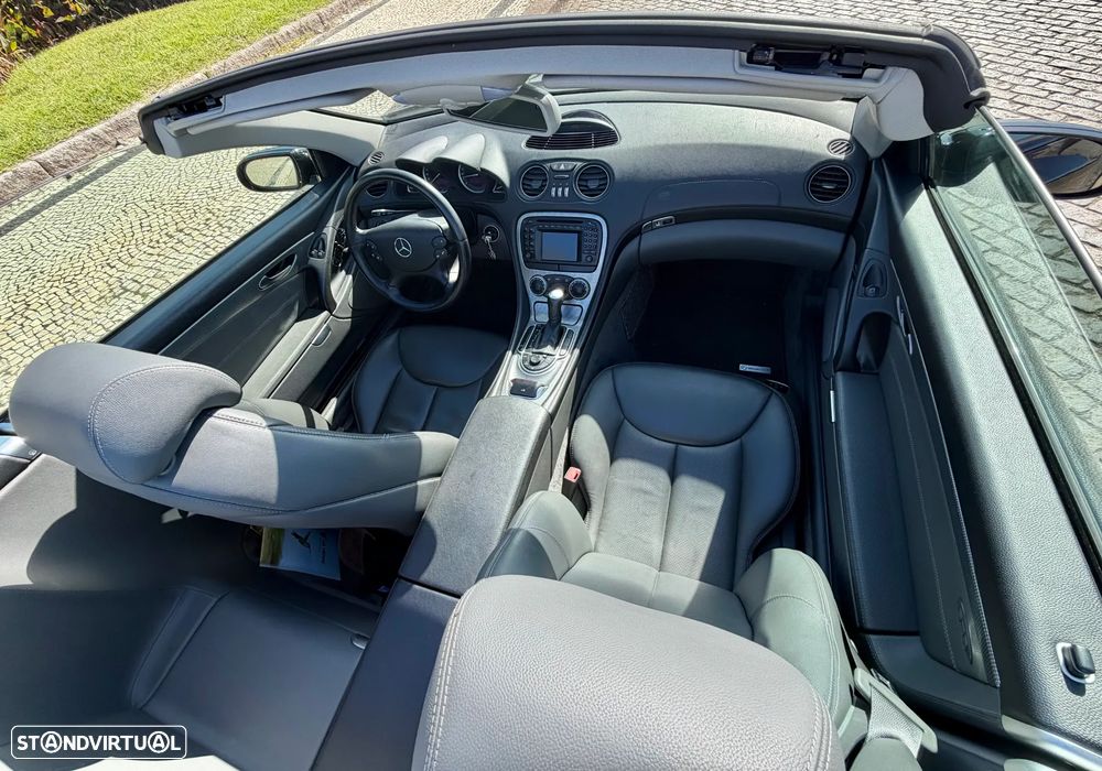 Mercedes-Benz SL 350 - 17