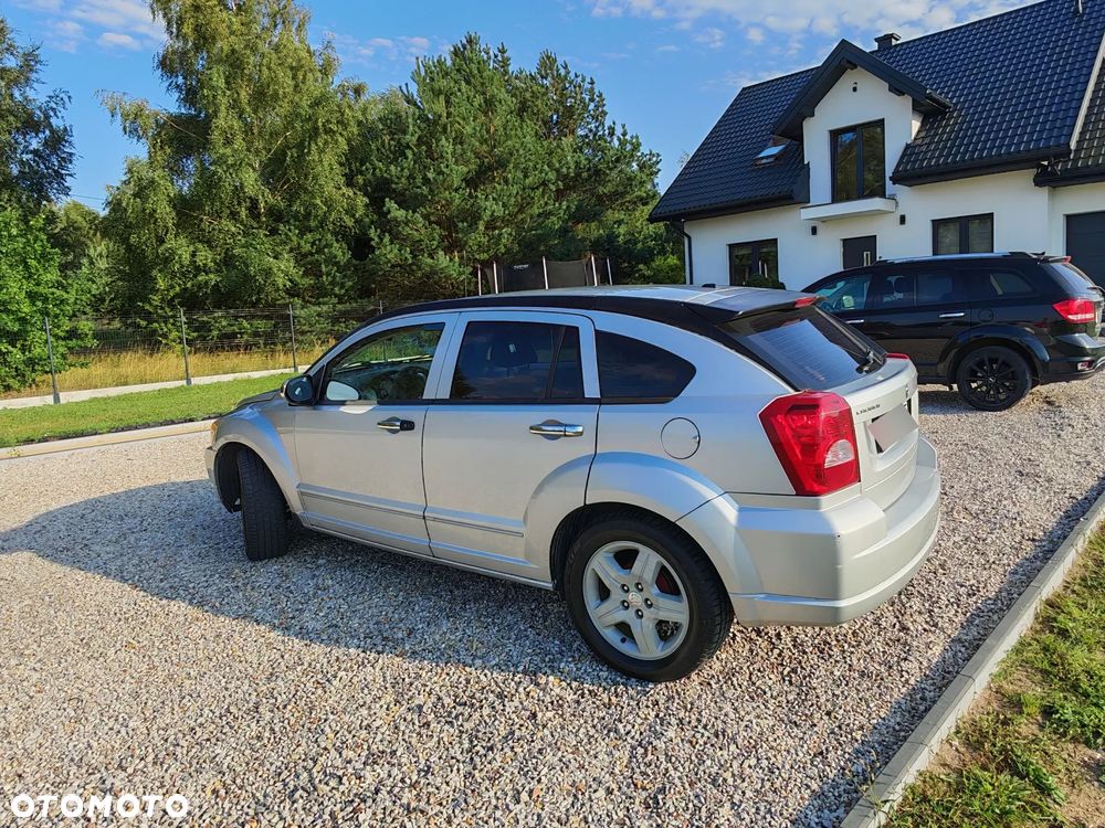 Dodge Caliber - 4