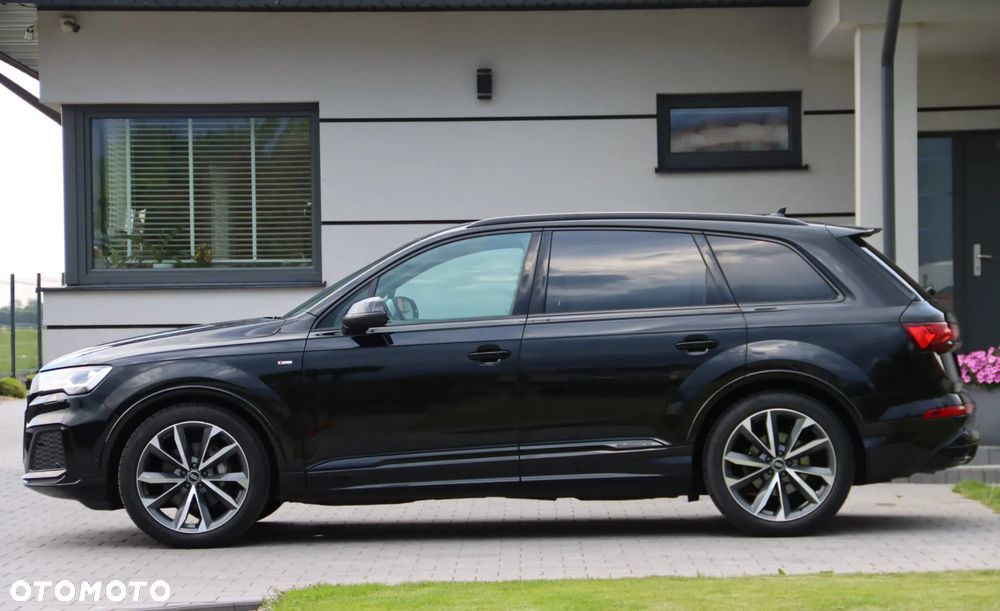 Audi Q7 - 7