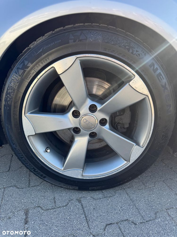 Audi A4 Avant 2.0 TDI - 13