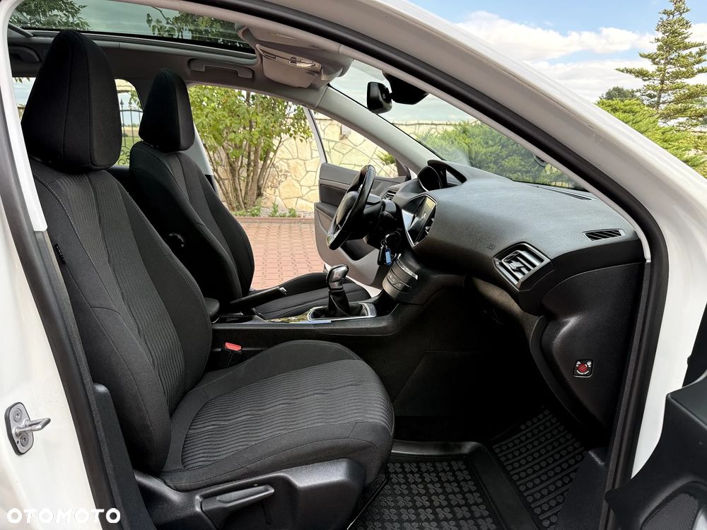 Peugeot 308 1.6 BlueHDi Business Line S&S - 11