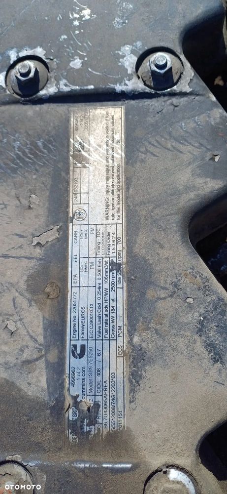 Silnik Cummins ISB6.7E5250 - 3