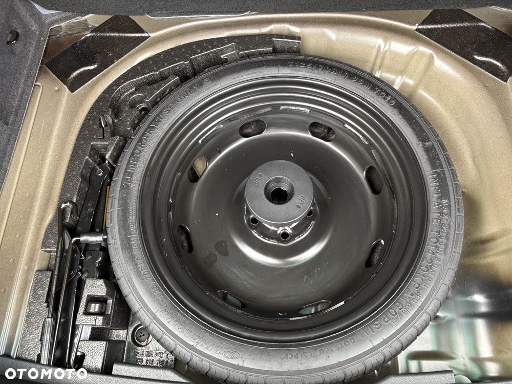 Skoda Karoq 1.5 TSI ACT Ambition DSG - 22