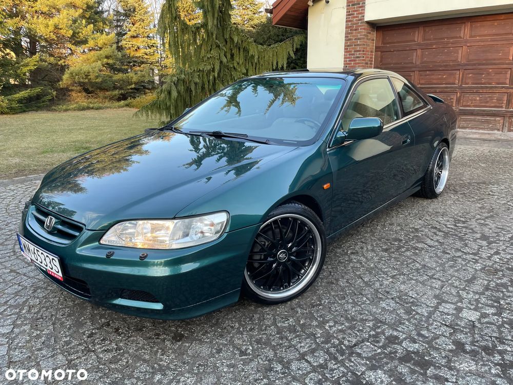 Honda Accord 3.0i ES - 1
