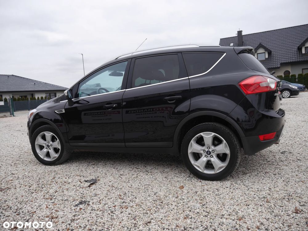 Ford Kuga 2.0 TDCi 4x4 Titanium - 11