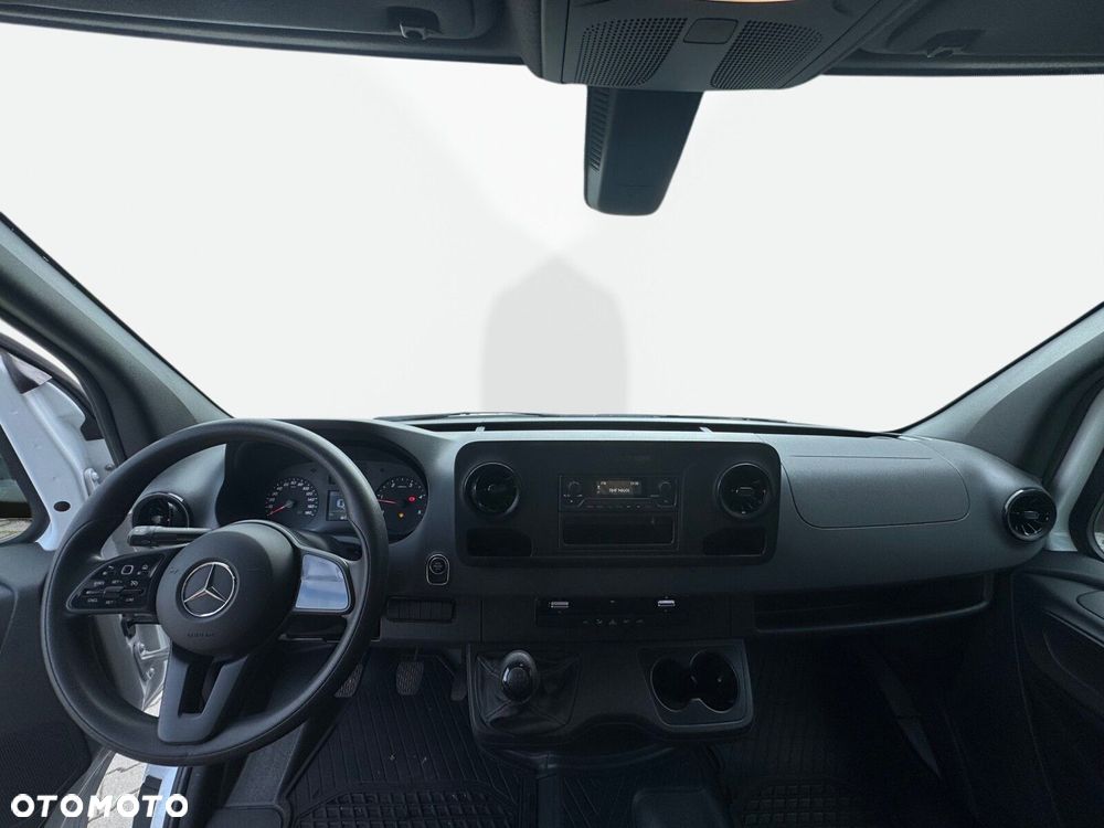 Mercedes-Benz Sprinter 317 CDI OM654 - 11