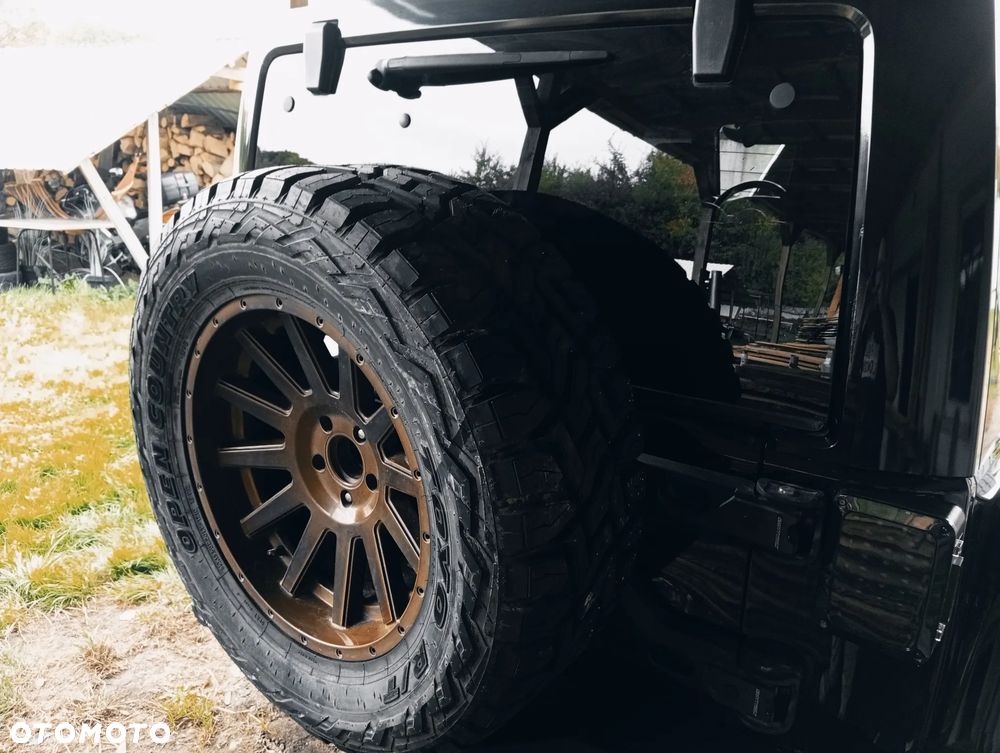 Jeep Wrangler - 27