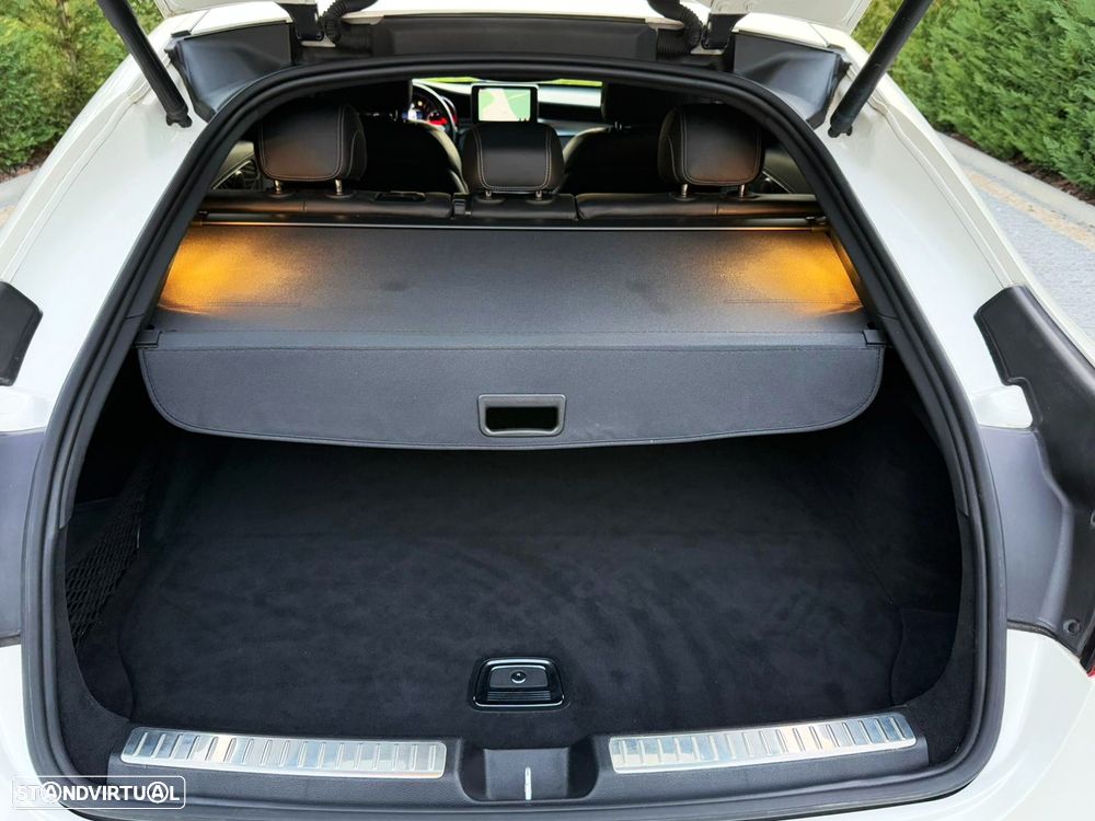 Mercedes-Benz GLC 220 d 4Matic 9G-TRONIC AMG Line - 25