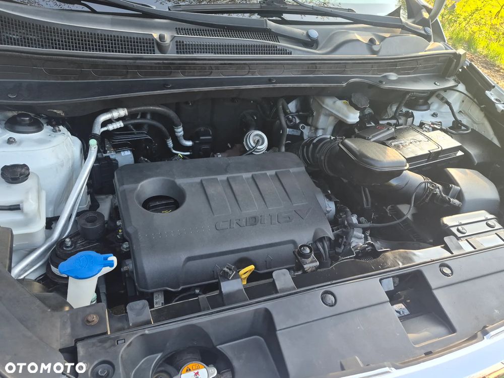 Kia Sportage 1.7 CRDI 2WD Spirit - 14
