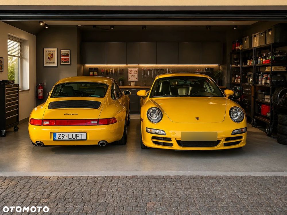Porsche 911 Carrera - 28