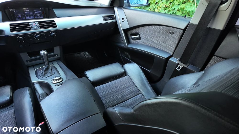 BMW Seria 5 - 13