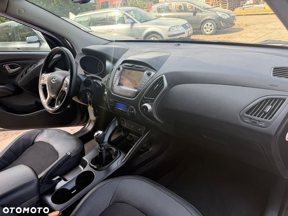 Hyundai ix35 - 15