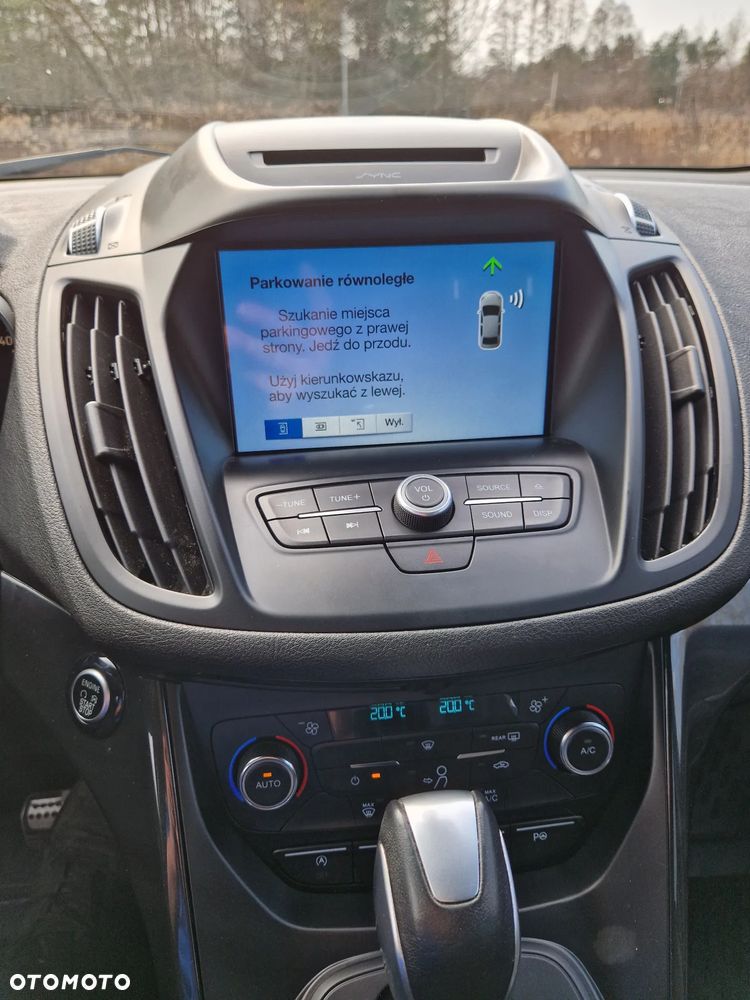 Ford Kuga 2.0 TDCi 4x4 ST-Line - 35