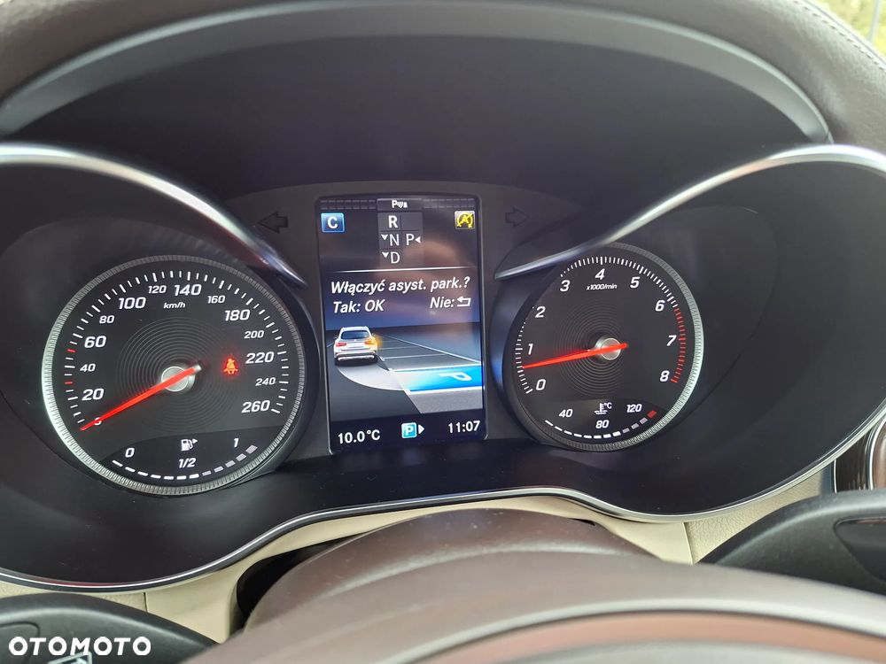Mercedes-Benz GLC 250 4-Matic - 22