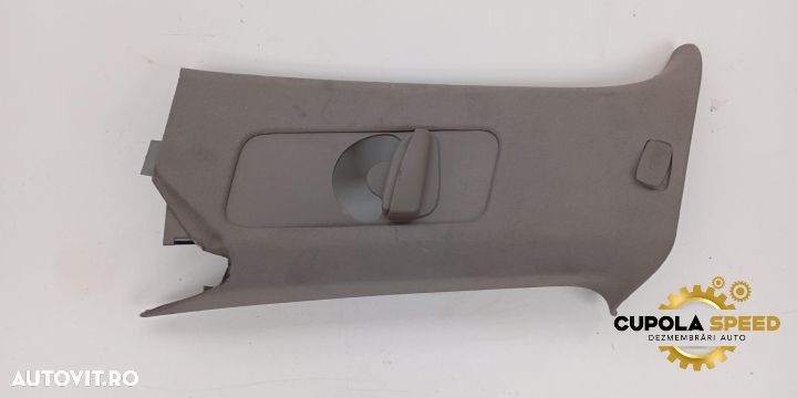 Ornament stalp dreapta 7L6867242 Volkswagen VW Touareg generatia 1 7L - 1