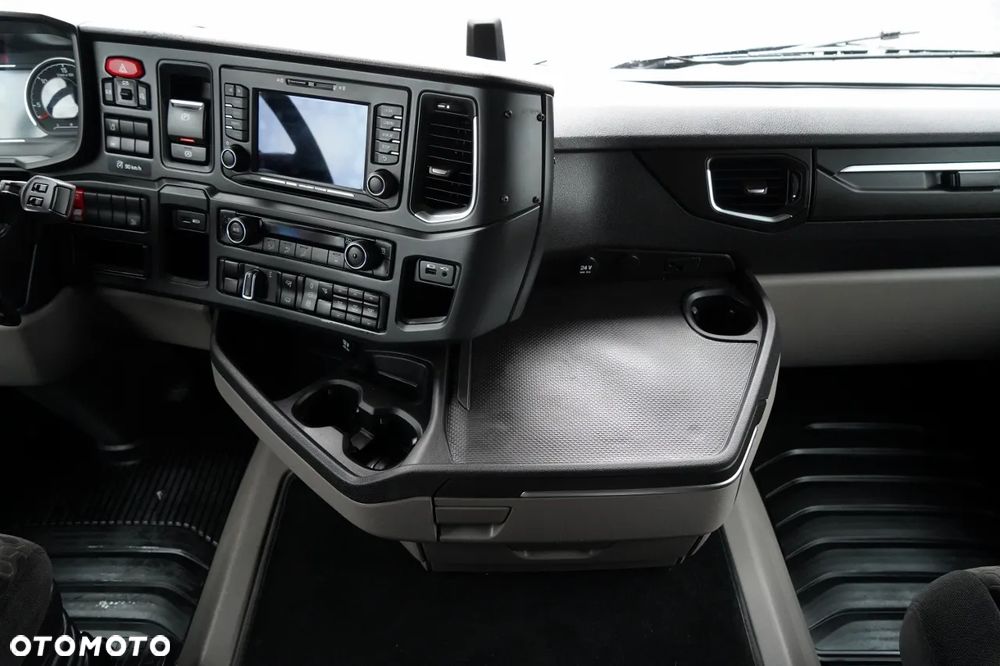 Scania R 450 / RETARDER / KLIMATYZACJA POSTOJOWA / CAŁA NA PODUSZKACH / EURO 6 - 31