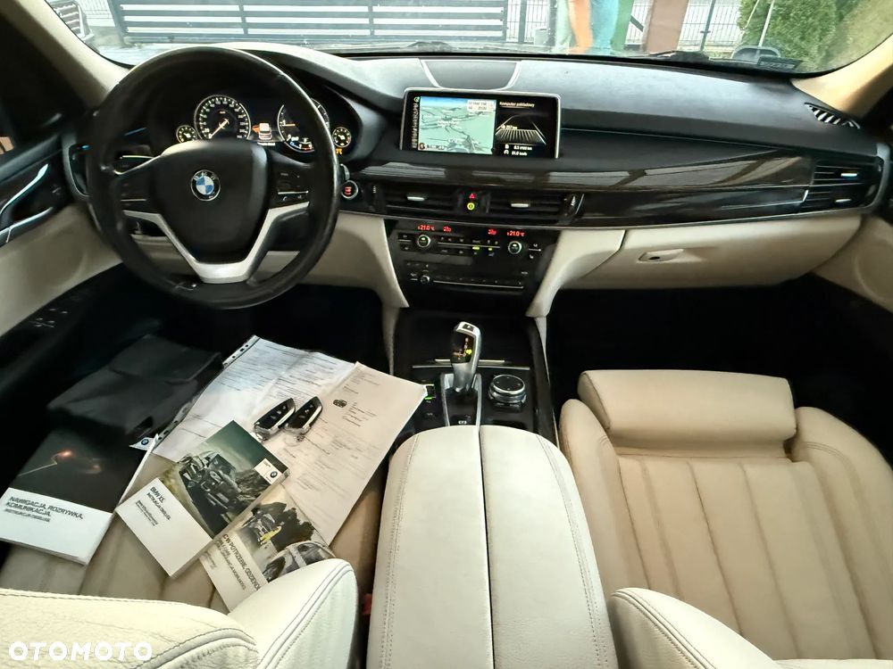 BMW X5 xDrive25d - 27