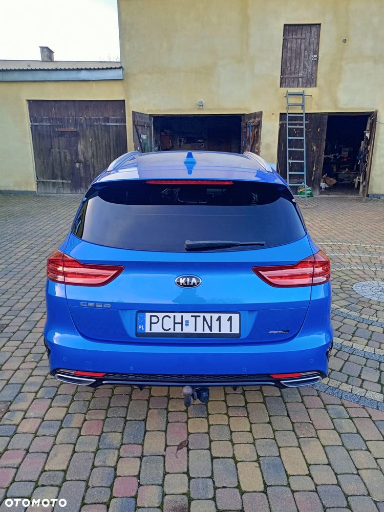 Kia Ceed 1.6 CRDi SCR GT-Line DCT - 3