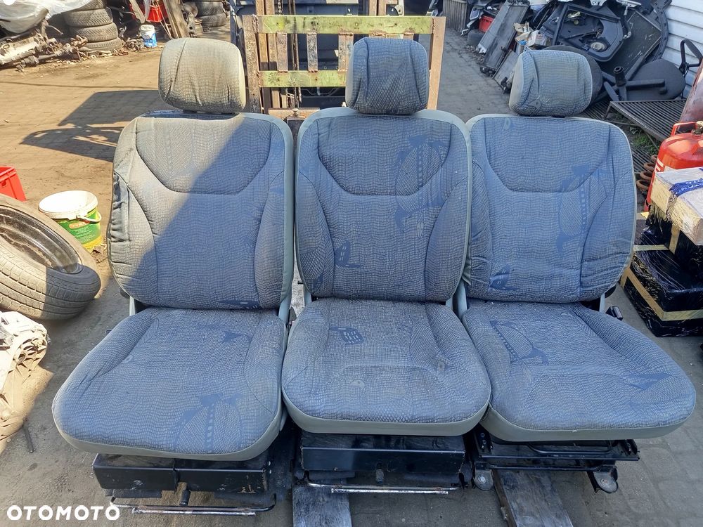 FOTELE KANAPA RENAULT TRAFIC VIVARO PRIMASTAR 01-14 OBROTOWE 3-OSOBOWA - 4