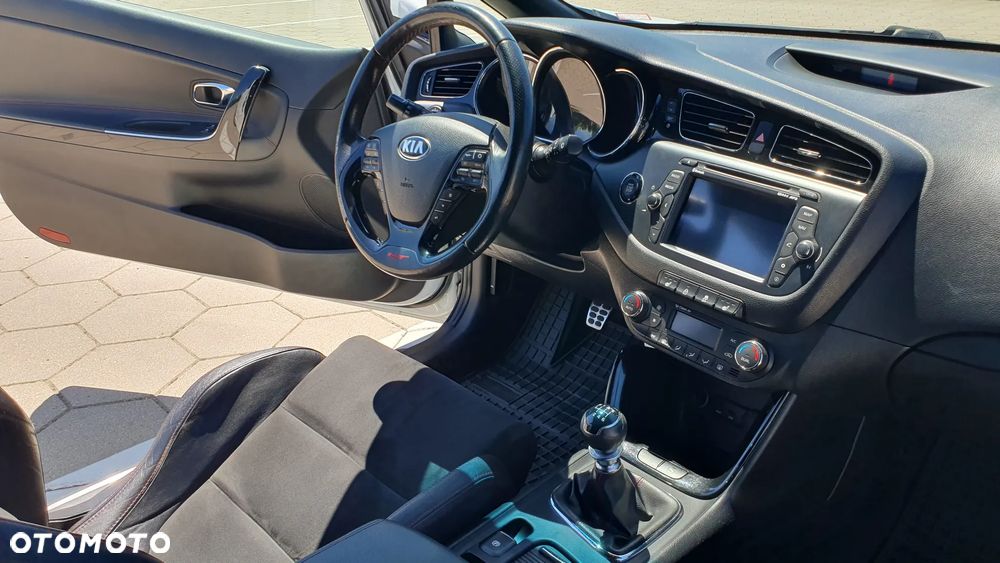 Kia Ceed 1.6 T-GDI GT-Challenge - 25