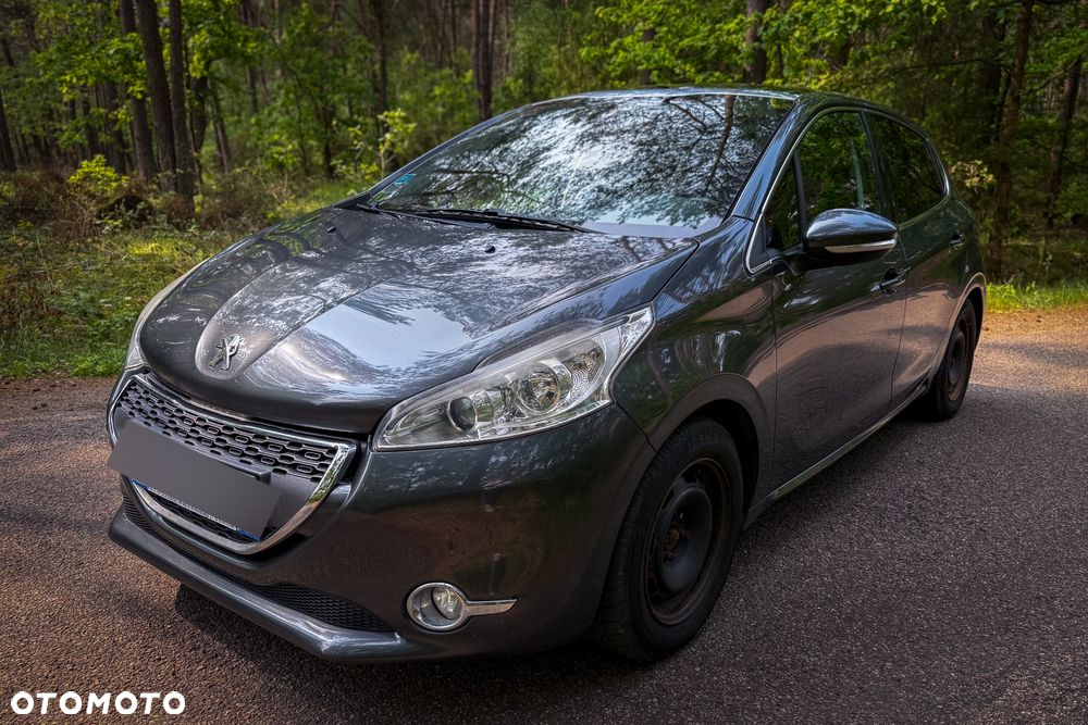Peugeot 208 1.2 PureTech Allure - 2