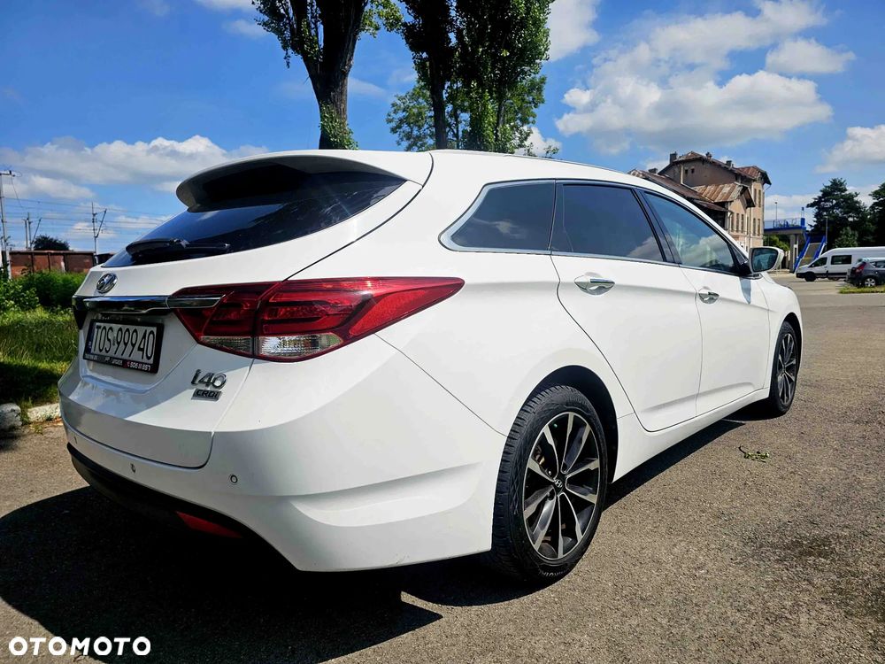 Hyundai i40 Kombi 1.7 CRDi Premium - 14