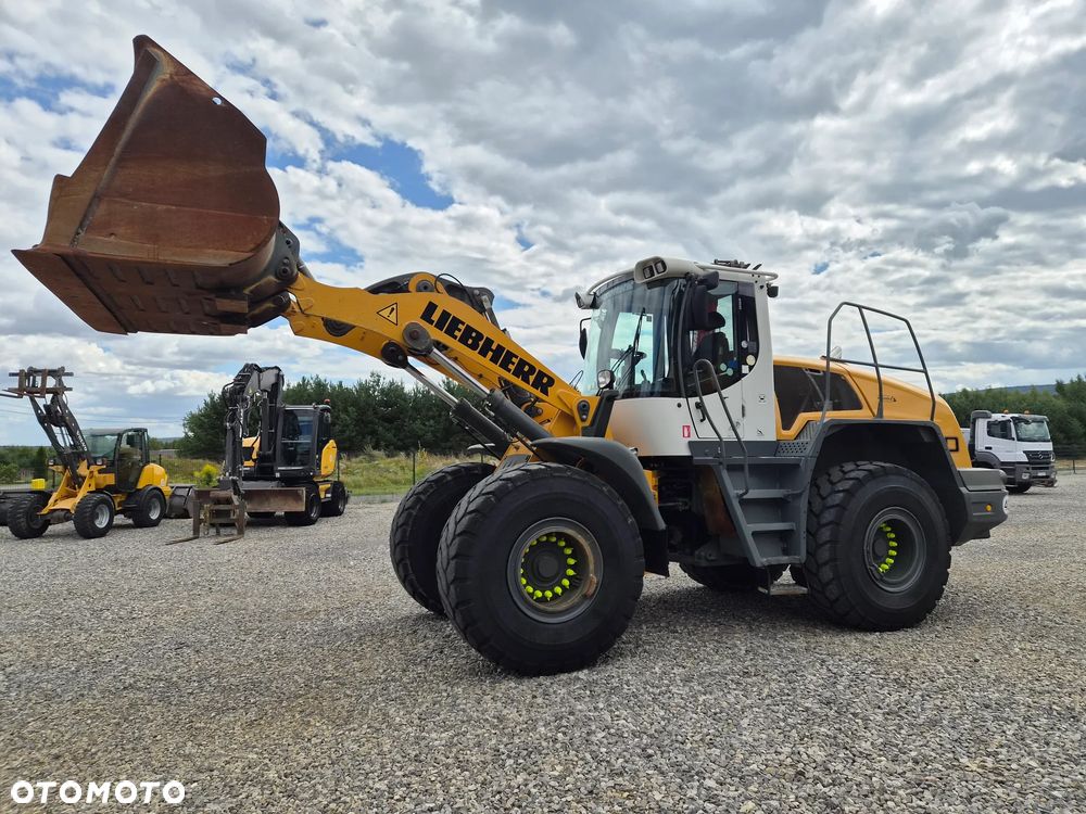 Liebherr L550 - 16