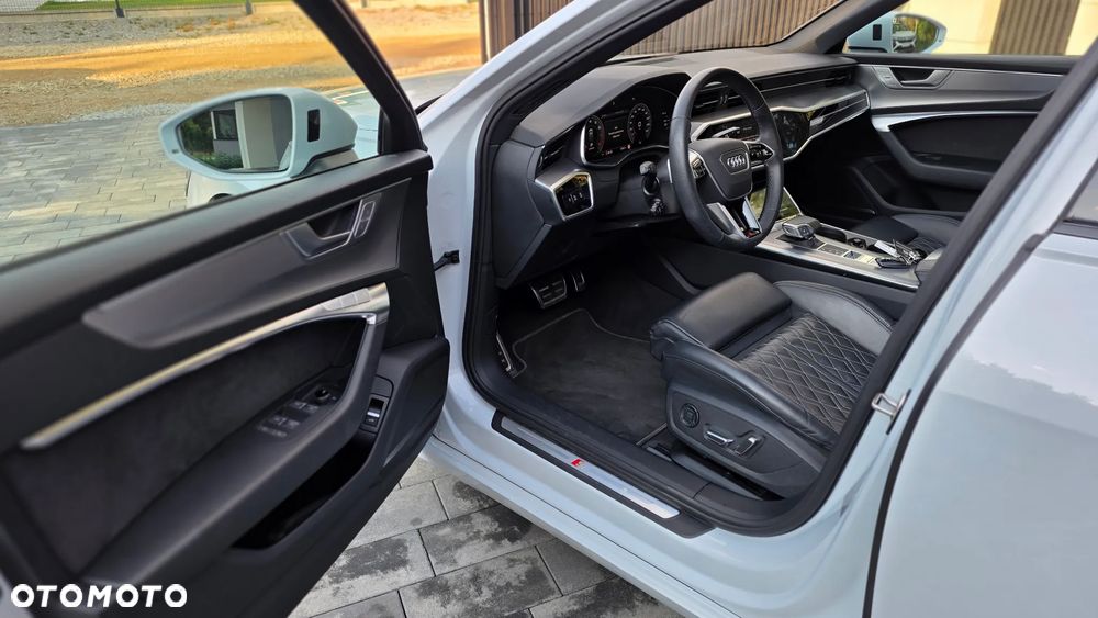 Audi A6 Avant 45 TFSI quattro S tronic S line - 15