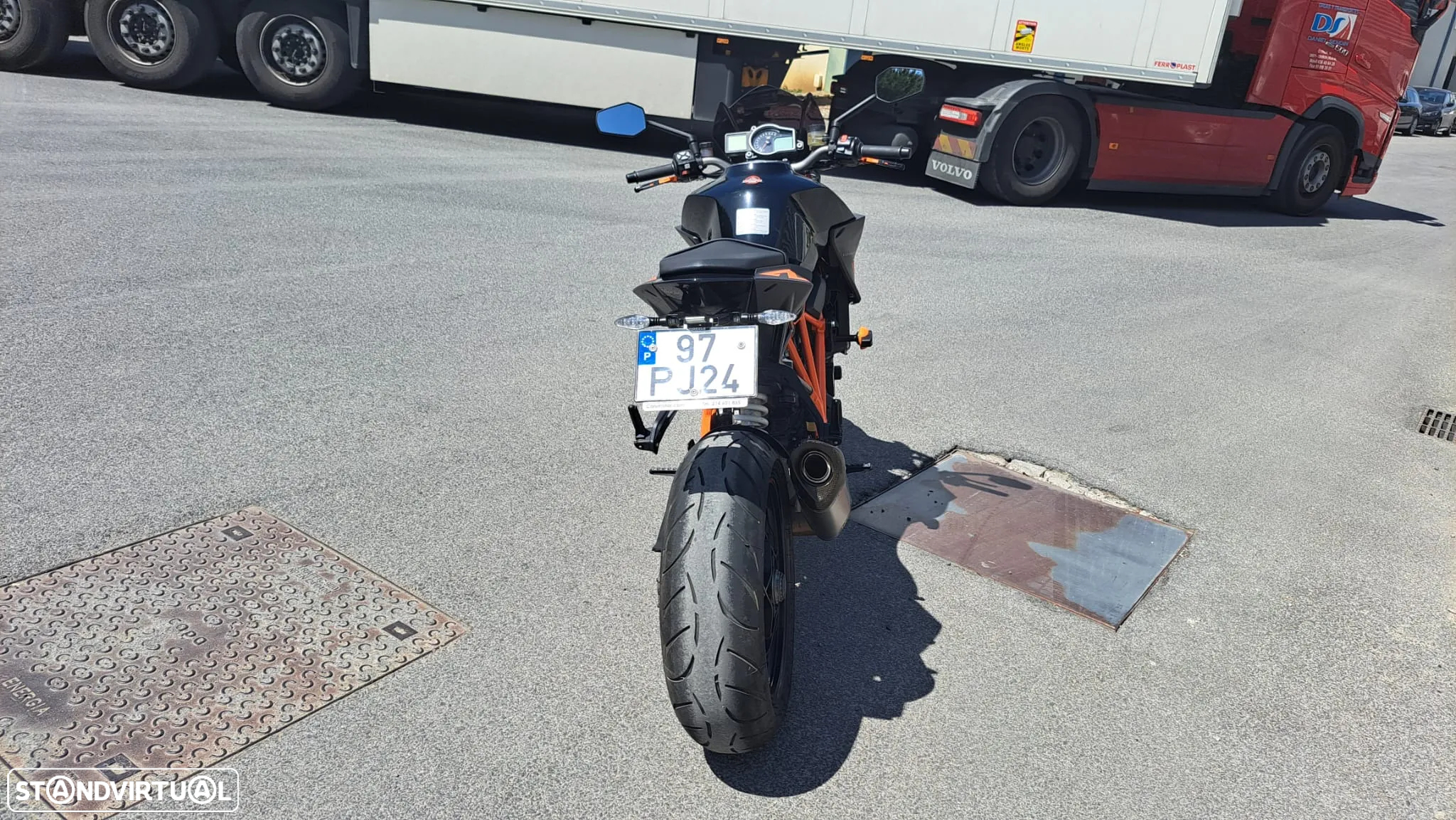 KTM Superduke 1290 R - 5