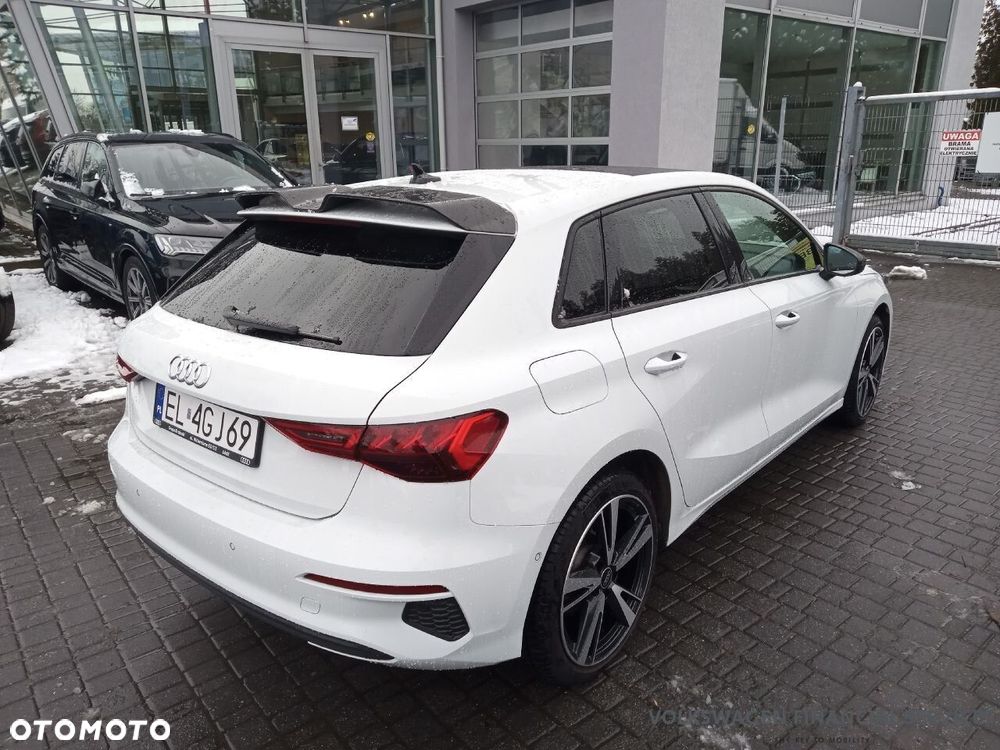 Audi A3 Sportback - 5