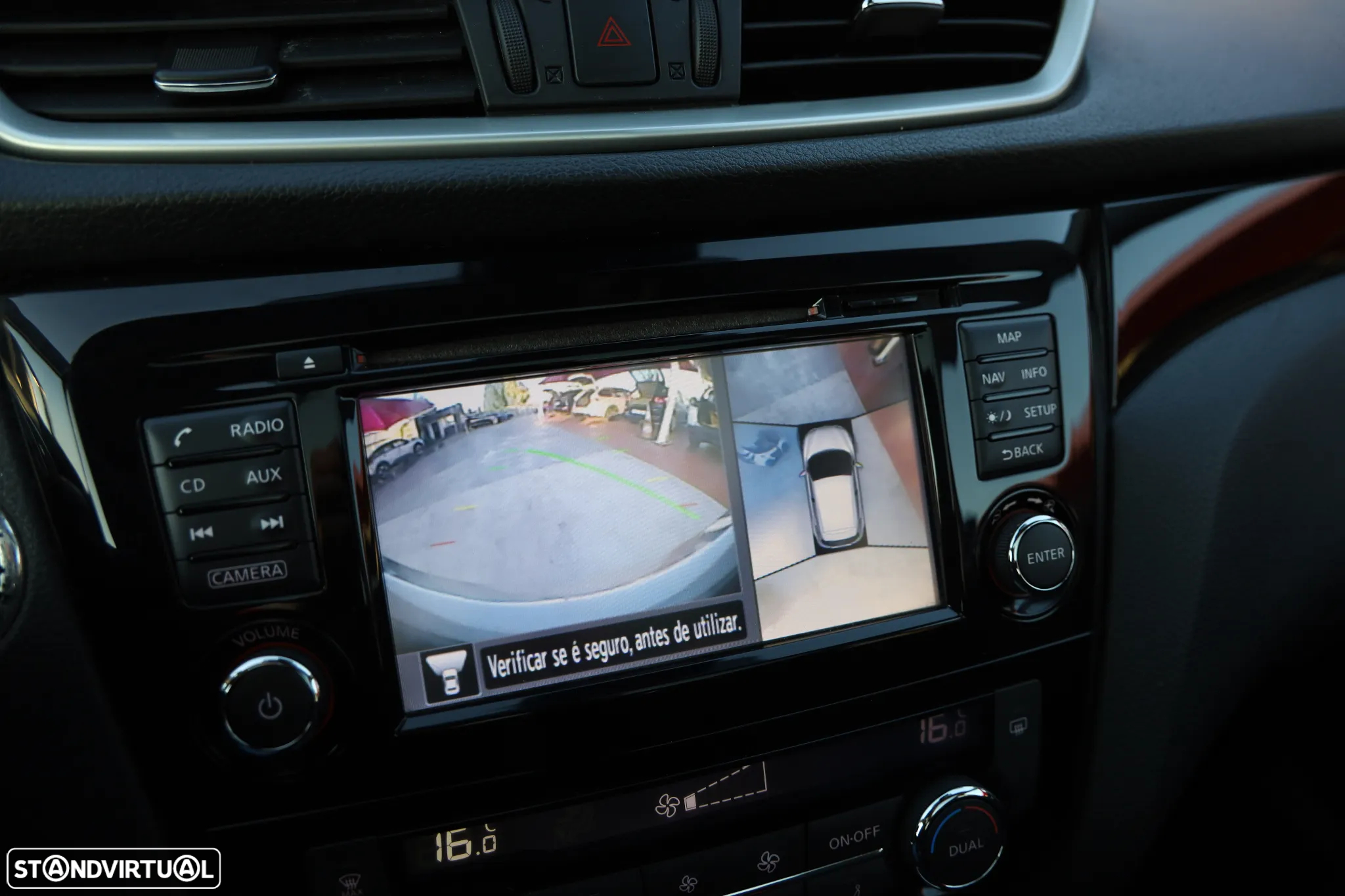 Nissan Qashqai 1.5 dCi N-Connecta 18 - 17