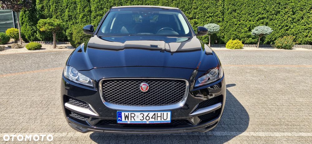 Jaguar F-Pace - 1