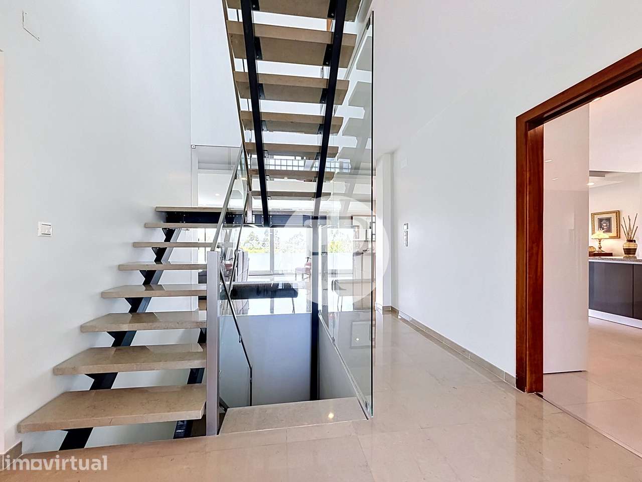 Moradia T4 contemporânea | Piscina e jardim 1.716 m² | Nadadouro - Grande imagem: 5/44