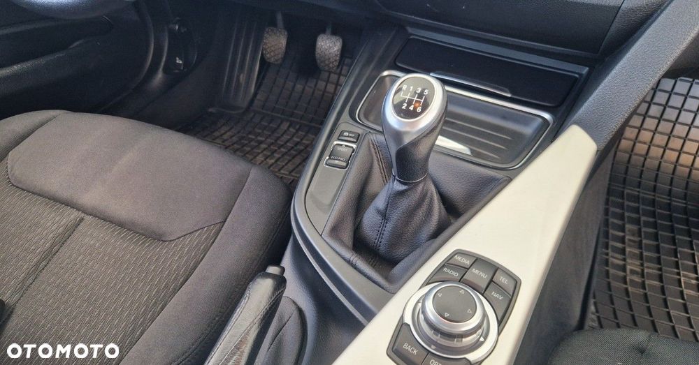 BMW Seria 3 316d Advantage - 17