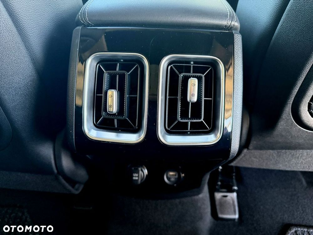 Kia Sorento - 30
