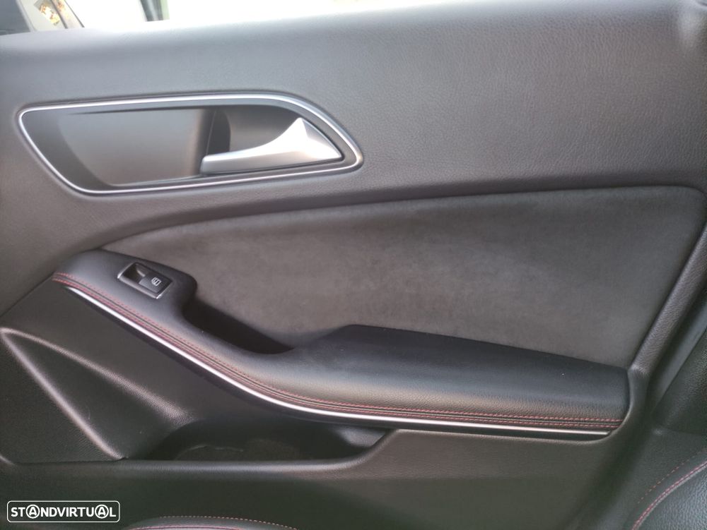 Mercedes-Benz A 200 d AMG Line Aut. - 23