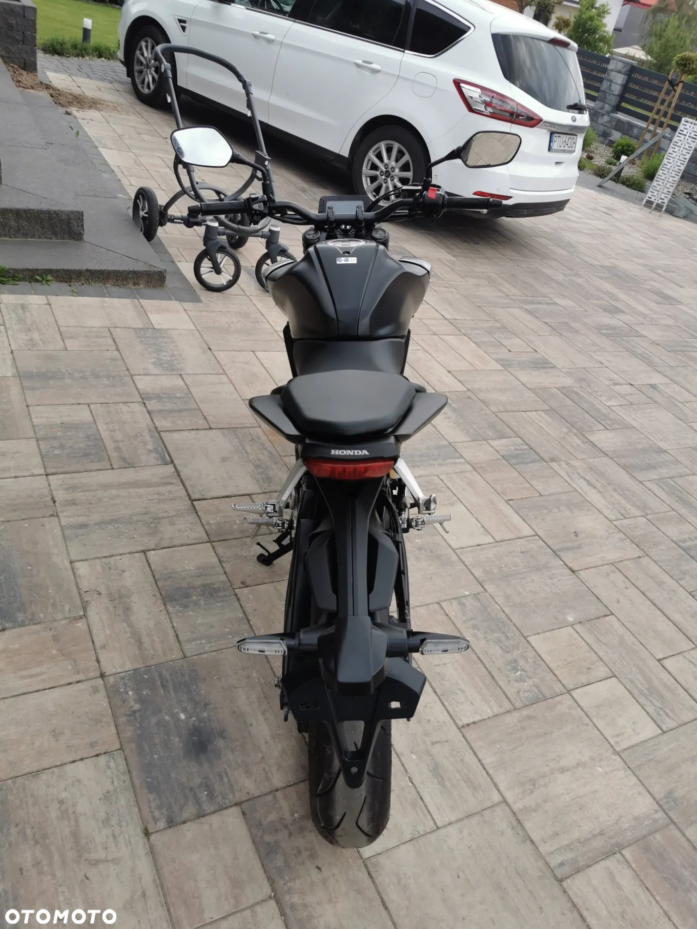 Honda CB - 28
