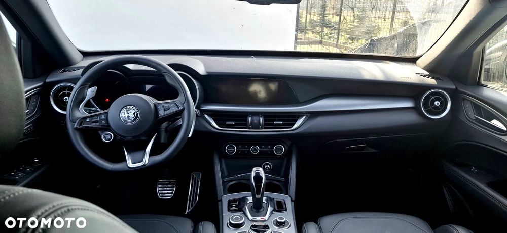 Alfa Romeo Stelvio 2.0 Turbo Veloce Q4 - 6