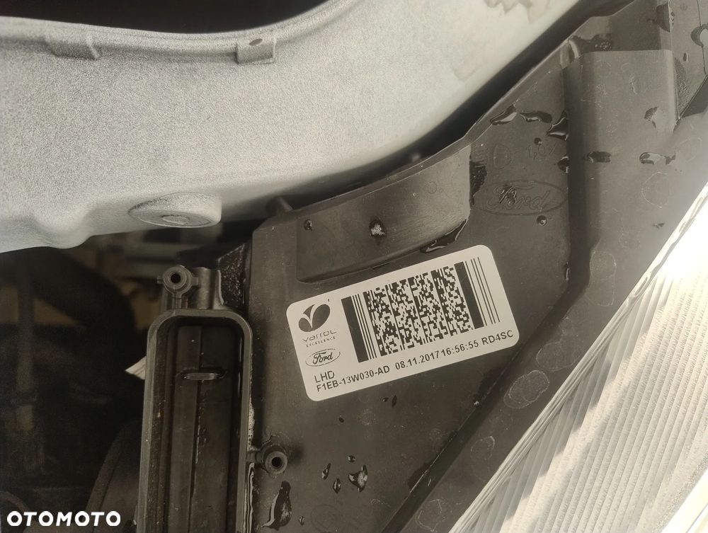 Ford Focus 1.6 Edition - 18