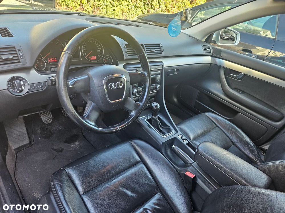 Audi A4 Avant - 27
