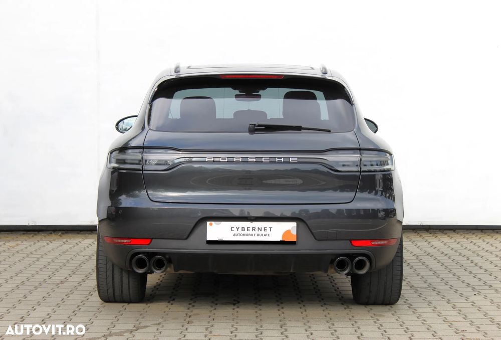 Porsche Macan - 5