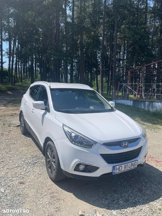 Hyundai ix35 2.0 CRDI 4WD Premium - 5