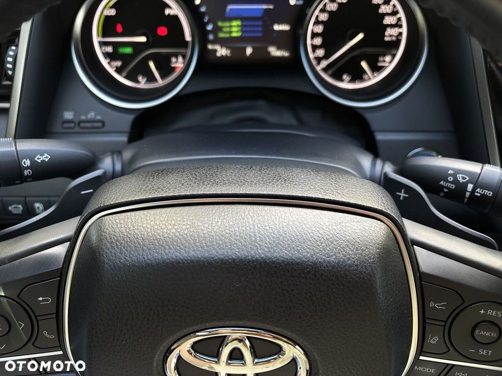 Toyota Camry 2.5 Hybrid Executive CVT - 33