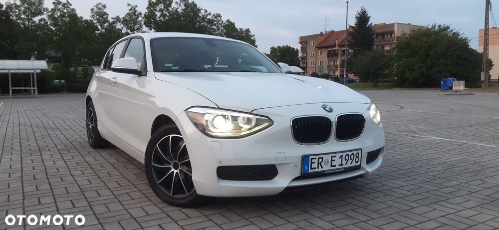 BMW Seria 1 116i Sport Line - 1