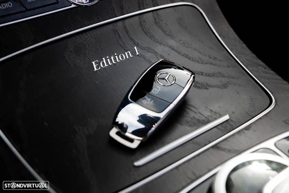 Mercedes-Benz CLS 350 d 4Matic AMG Line - 42